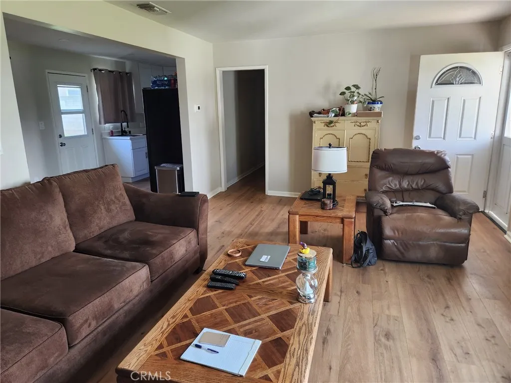 704 Danecroft Avenue, Glendora, California 91740 home-pic-8