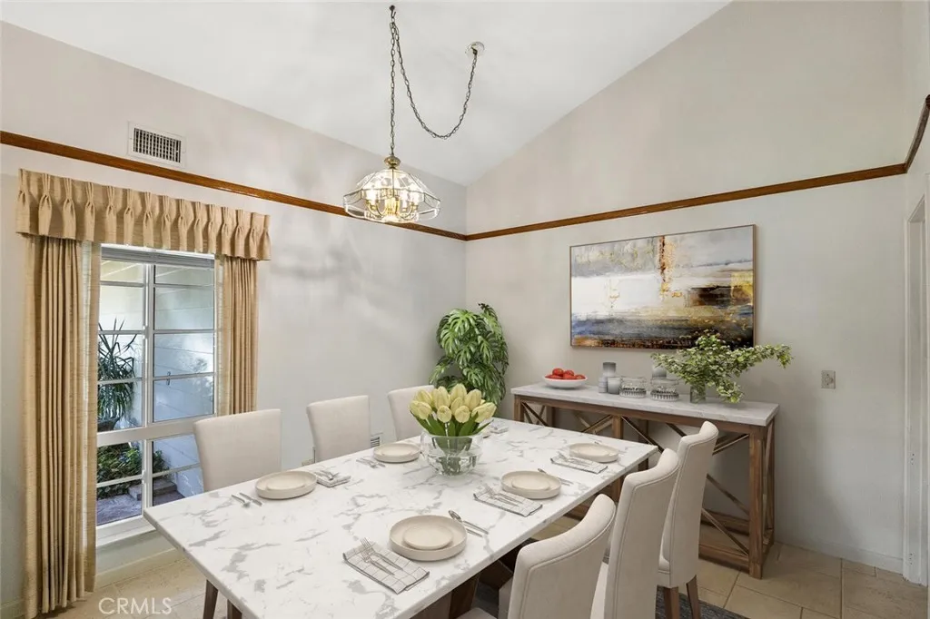 25522 Via Dona Christa, Valencia, California 91355 home-pic-6
