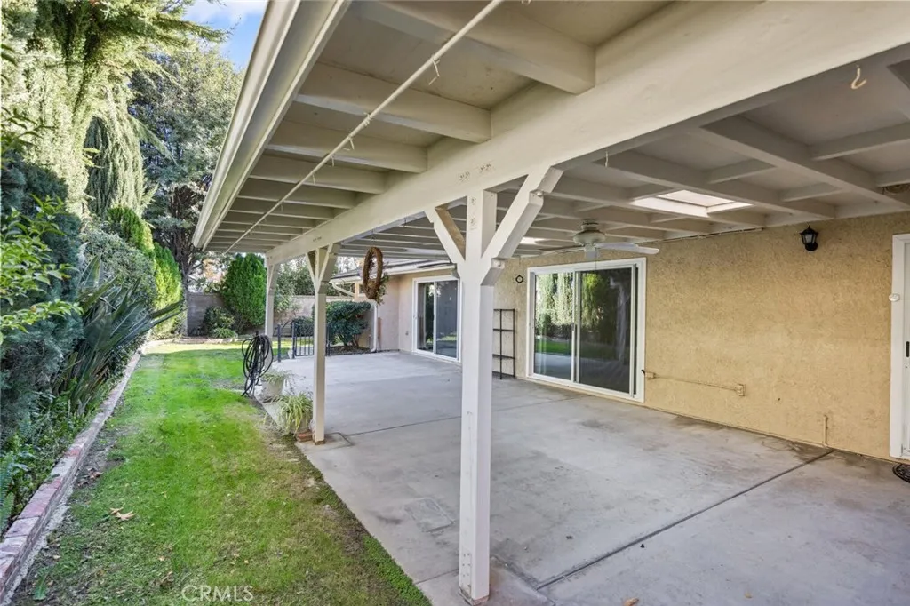 25522 Via Dona Christa, Valencia, California 91355 home-pic-26