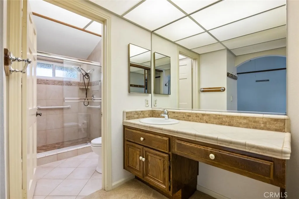 25522 Via Dona Christa, Valencia, California 91355 home-pic-20