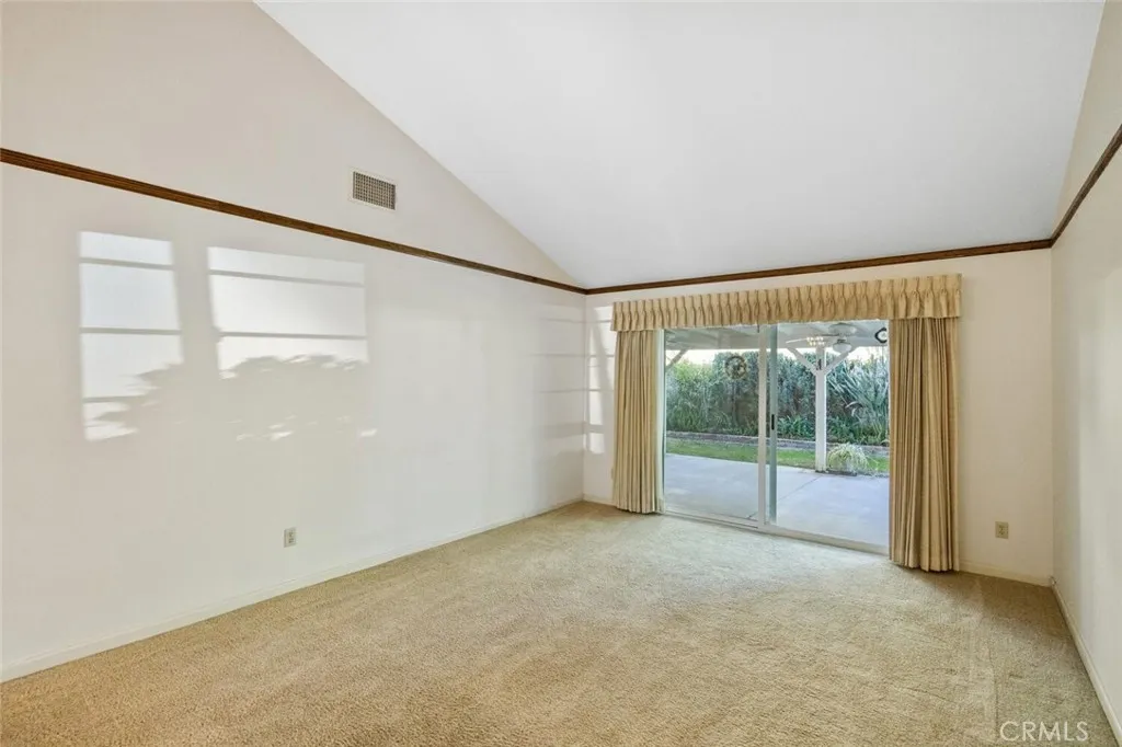 25522 Via Dona Christa, Valencia, California 91355 home-pic-3