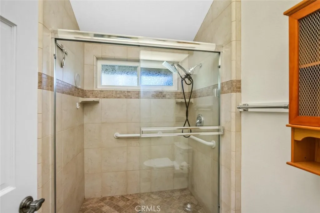 25522 Via Dona Christa, Valencia, California 91355 home-pic-21