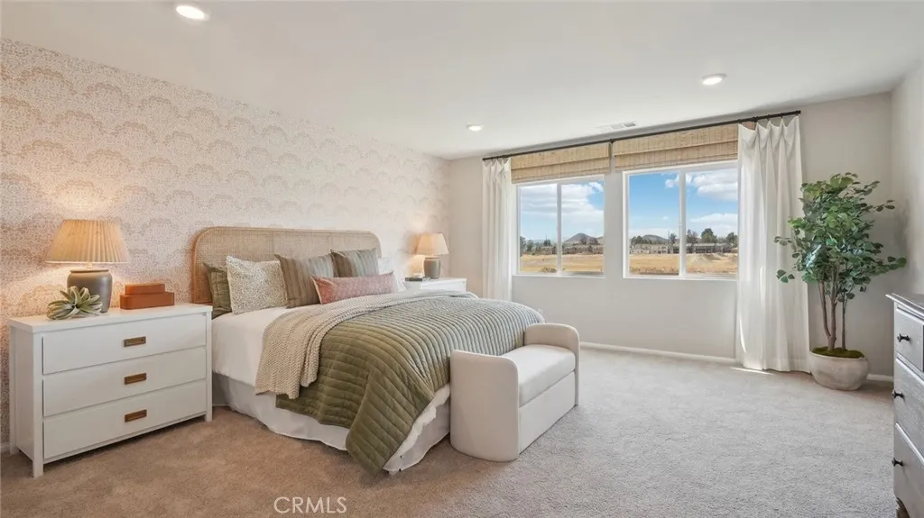 31406 Water Oak Drive, Winchester, California 92596 home-pic-3