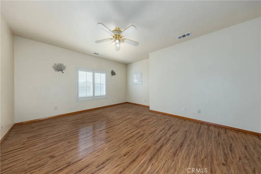1852 Rogers Way, San Jacinto, California 92582 home-pic-10