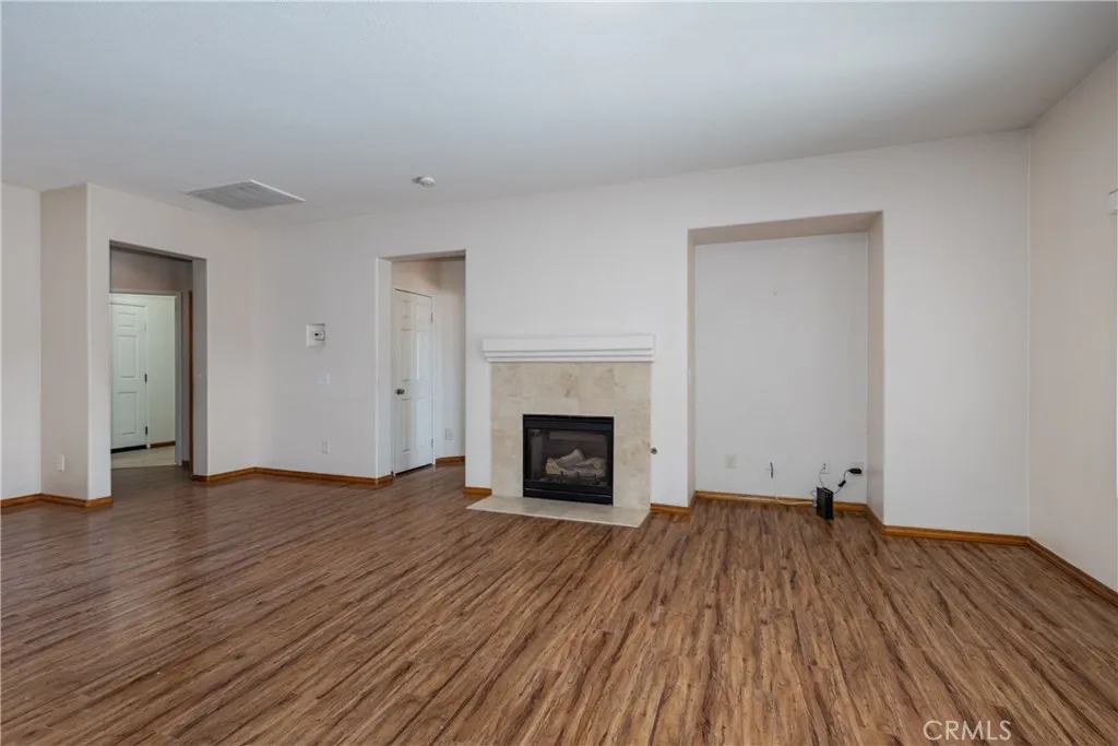 1852 Rogers Way, San Jacinto, California 92582 home-pic-5