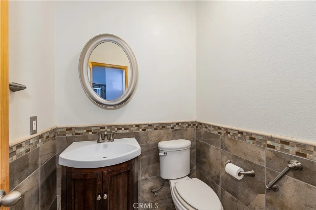 1852 Rogers Way, San Jacinto, California 92582 home-pic-19