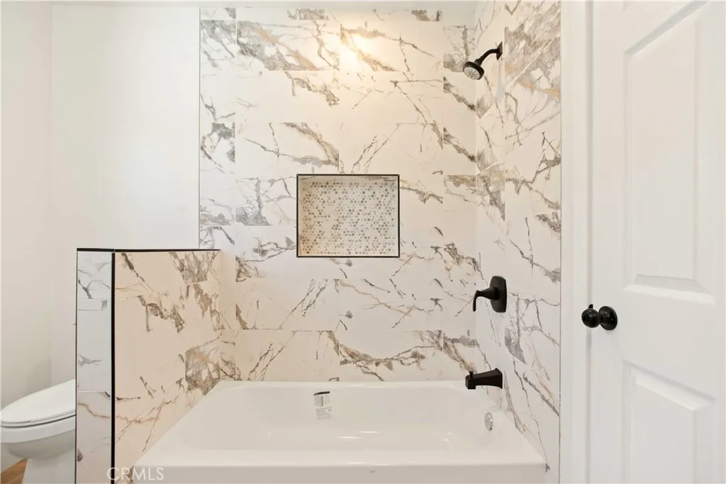 5201 Anahurst, South Gate, California 90280 home-pic-14