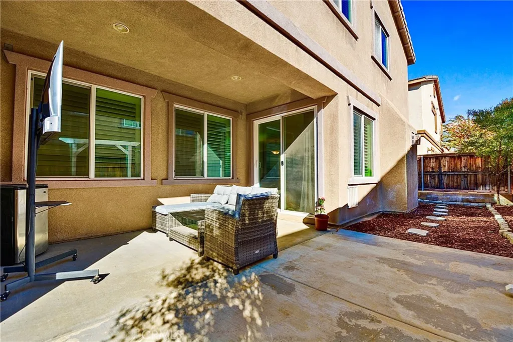 809 Dylan Drive, Upland, California 91784 home-pic-18