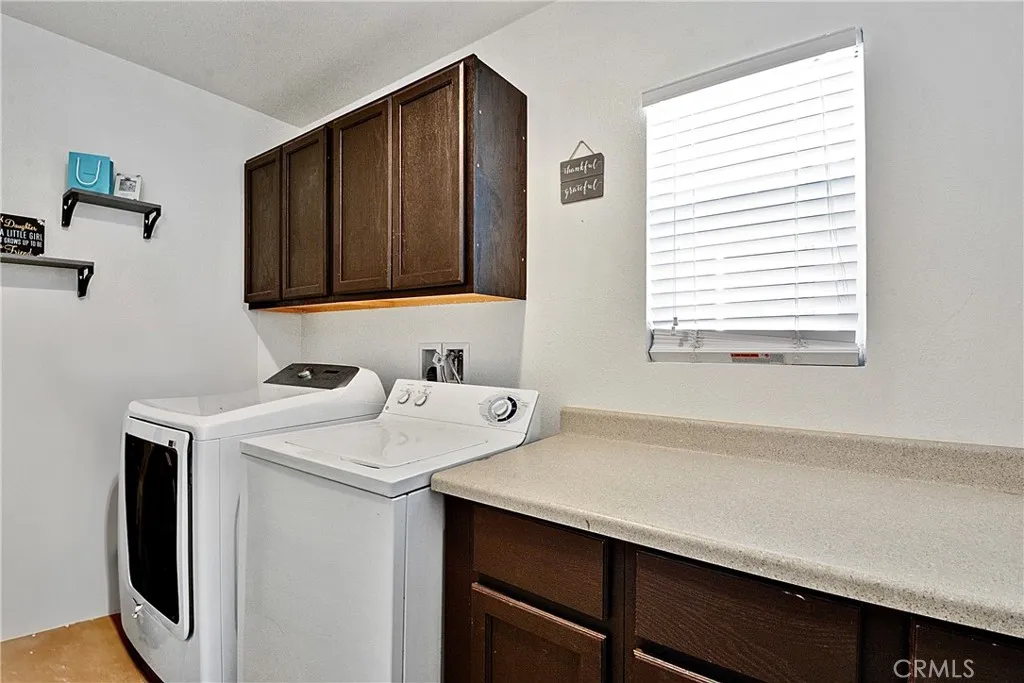 809 Dylan Drive, Upland, California 91784 home-pic-11