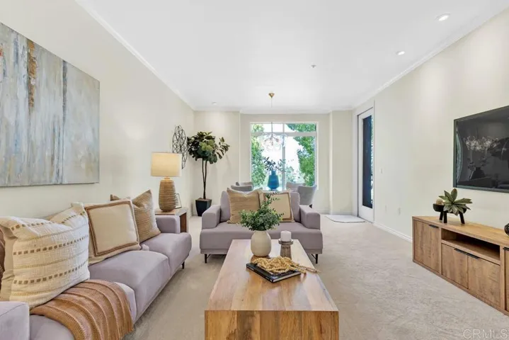 9253 Regents Road A203, La Jolla, California 92037