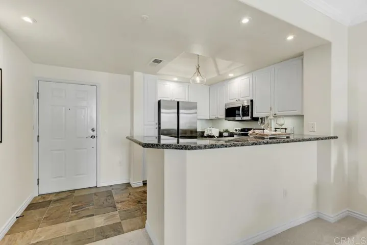 9253 Regents Road A203, La Jolla, California 92037
