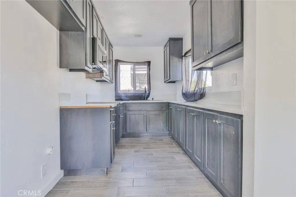 430 W 64th, Los Angeles, California 90003 home-pic-13