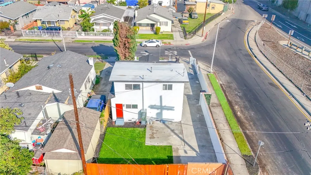 430 W 64th, Los Angeles, California 90003 home-pic-33