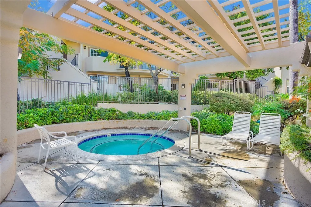 24151 Del Monte 348, Valencia, California 91355 home-pic-35