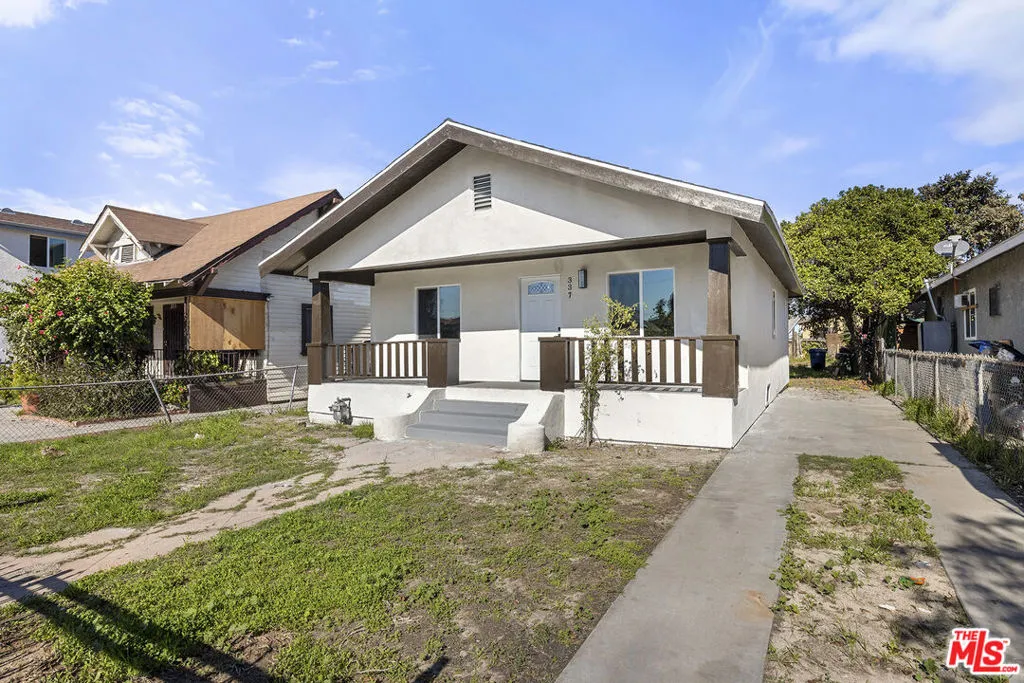 337 E 60th Street, Los Angeles, California 90003 home-pic-0