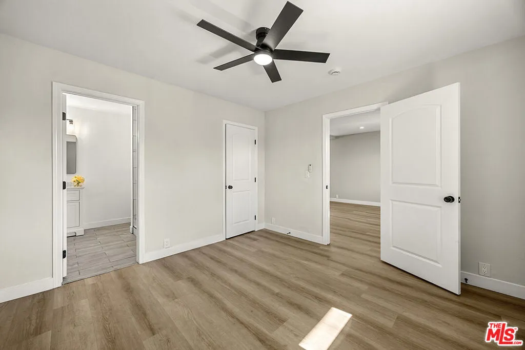 337 E 60th Street, Los Angeles, California 90003 home-pic-8