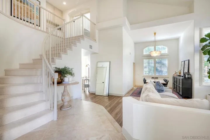 13660 Lindamere Ln, San Diego, California 92128