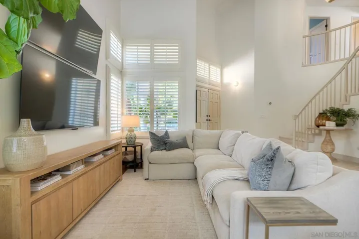 13660 Lindamere Ln, San Diego, California 92128