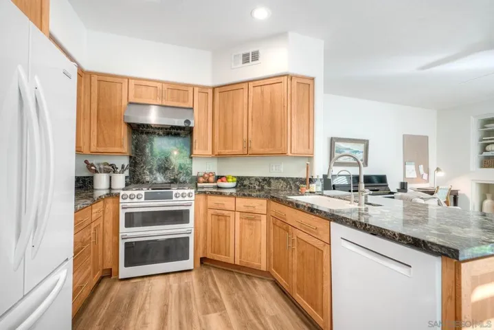 13660 Lindamere Ln, San Diego, California 92128
