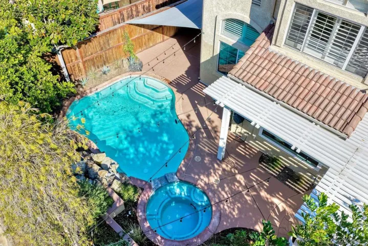 13660 Lindamere Ln, San Diego, California 92128