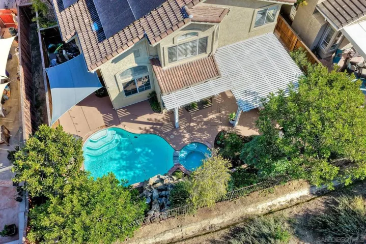13660 Lindamere Ln, San Diego, California 92128