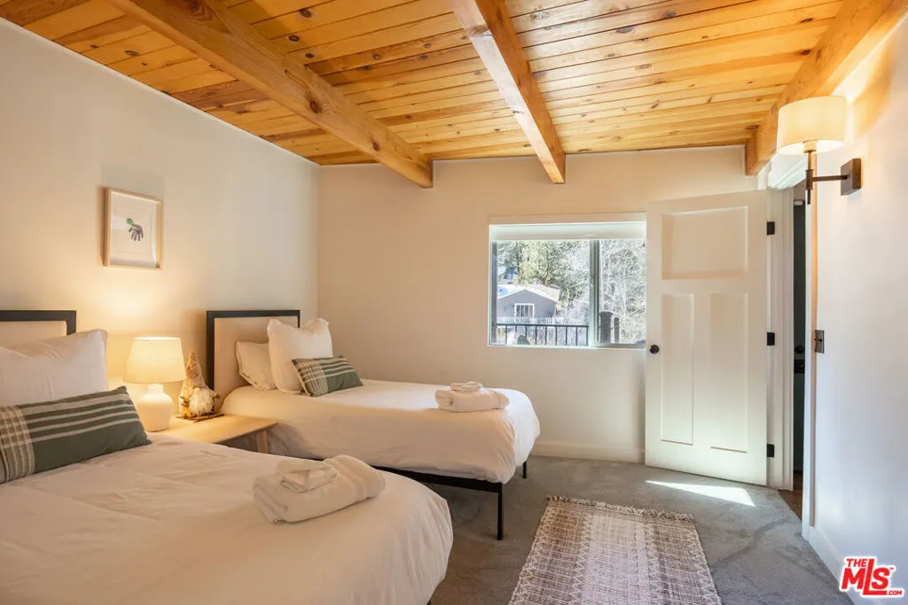 43343 Bow Canyon Road, Big Bear, California 92315 home-pic-11