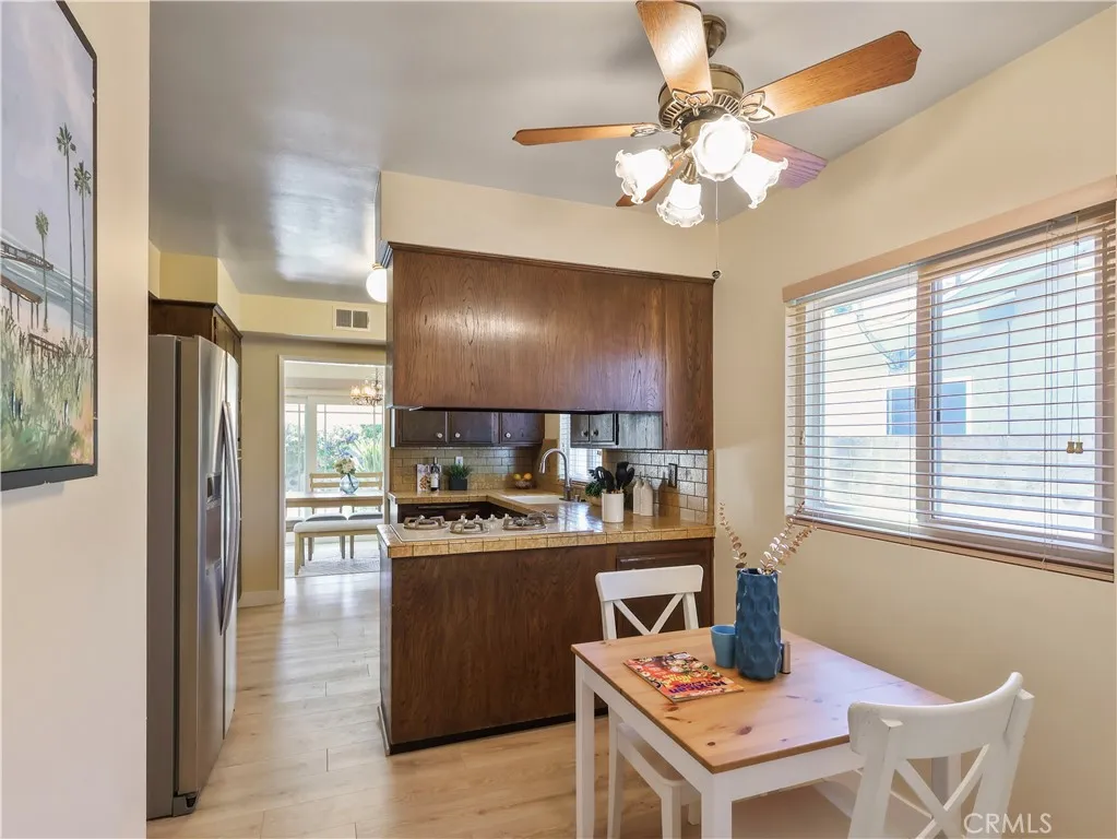 15354 Runnymede Street, Van Nuys, California 91406 home-pic-17