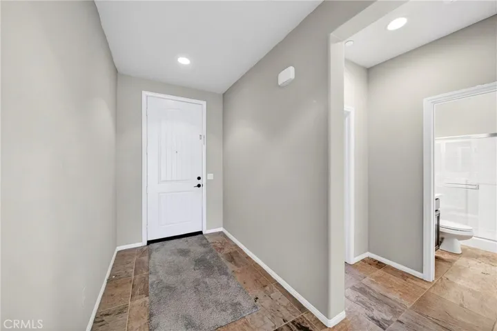 11775 Silver Birch Road, Corona, California 92883