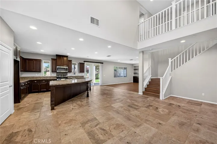 11775 Silver Birch Road, Corona, California 92883