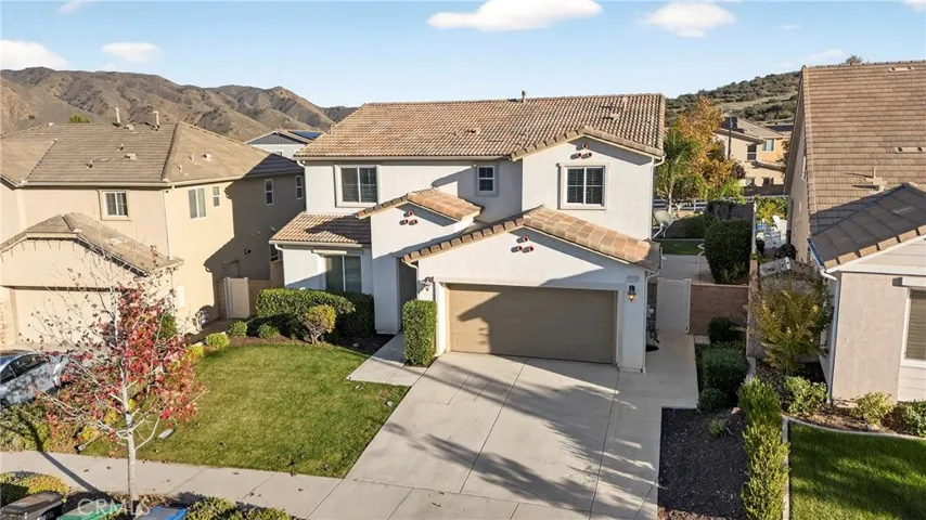11775 Silver Birch Road, Corona, California 92883
