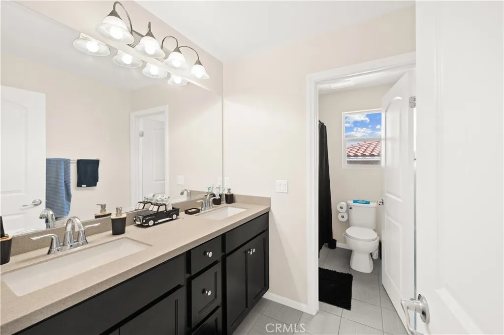 36380 Lantana Court, Lake Elsinore, California 92532 home-pic-13