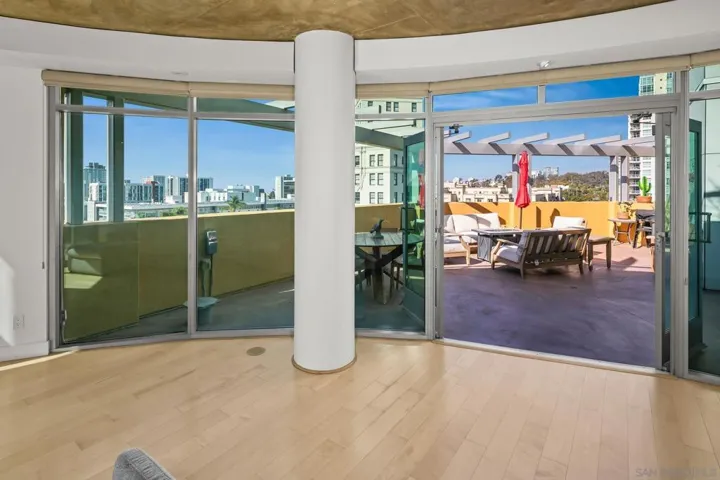 801 Ash St 702, San Diego, California 92101