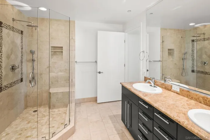 801 Ash St 702, San Diego, California 92101