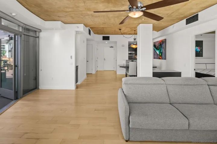 801 Ash St 702, San Diego, California 92101