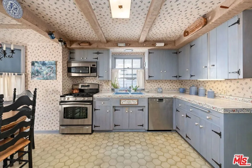 11324 Sunset Boulevard, Los Angeles, California 90049 home-pic-19