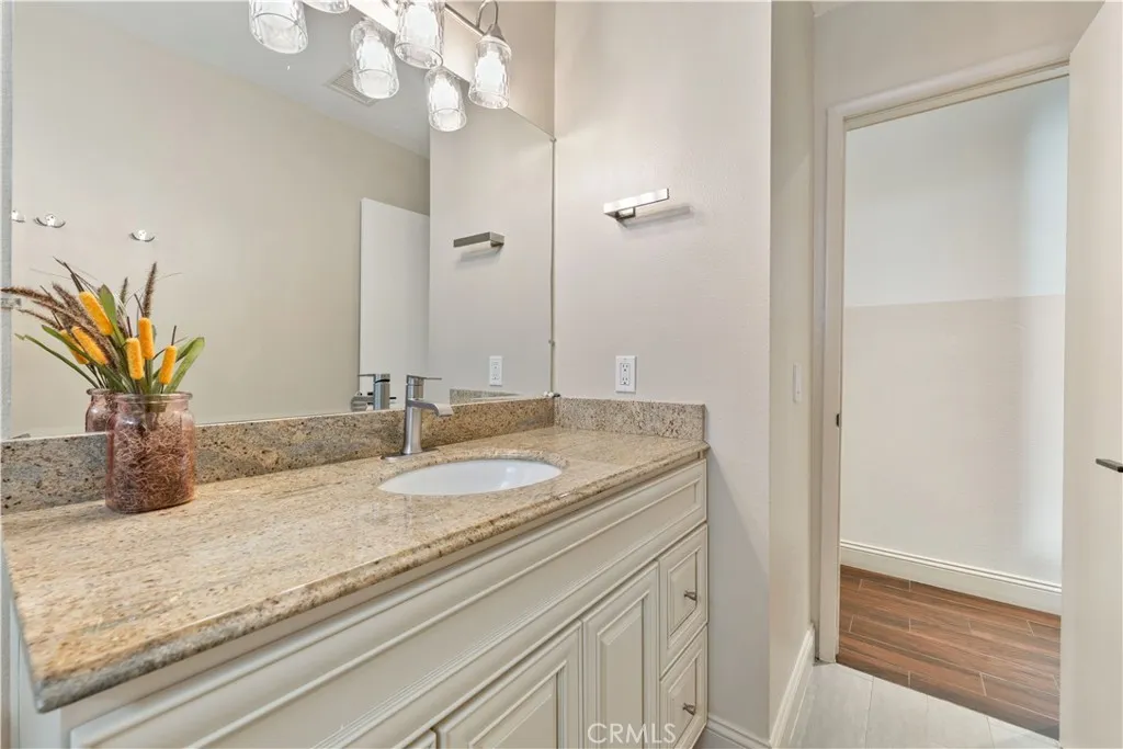 461 W Palm Vista, Palm Springs, California 92262 home-pic-25