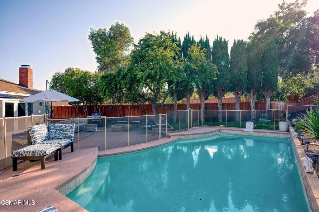 26007 Philrich Circle, Calabasas, California 91302 home-pic-36