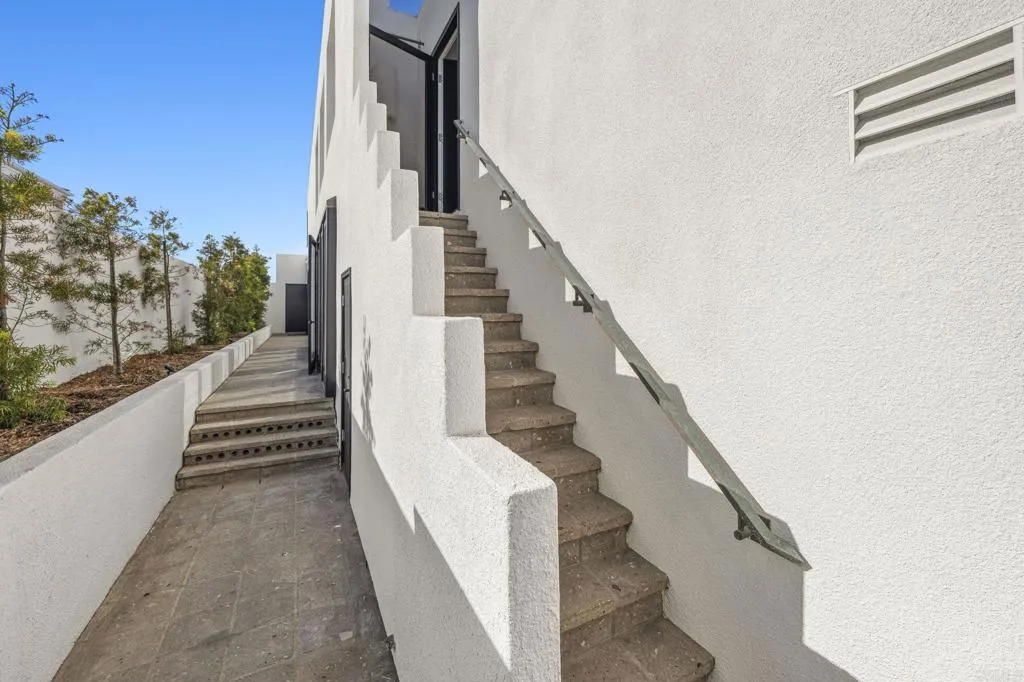 1716 Ocean Front, Del Mar, California 92014 home-pic-48