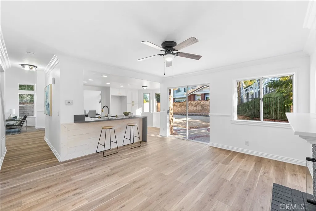 22030 Scallion Drive, Saugus, California 91350 home-pic-24