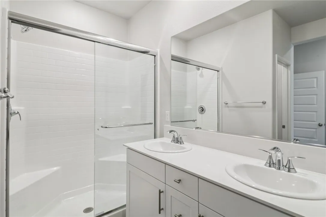 2206 Saltbush Drive, San Marcos, California 92069 home-pic-24