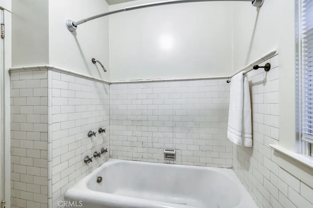 605 E Home, Fresno, California 93728 home-pic-34