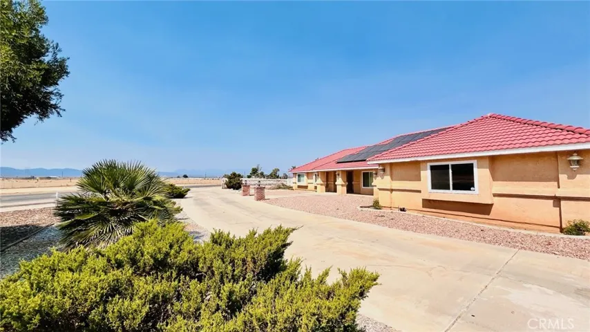 9322 Candlelight Street, Apple Valley, California 92308