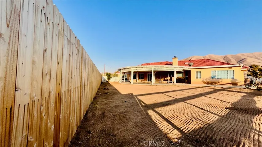 9322 Candlelight Street, Apple Valley, California 92308