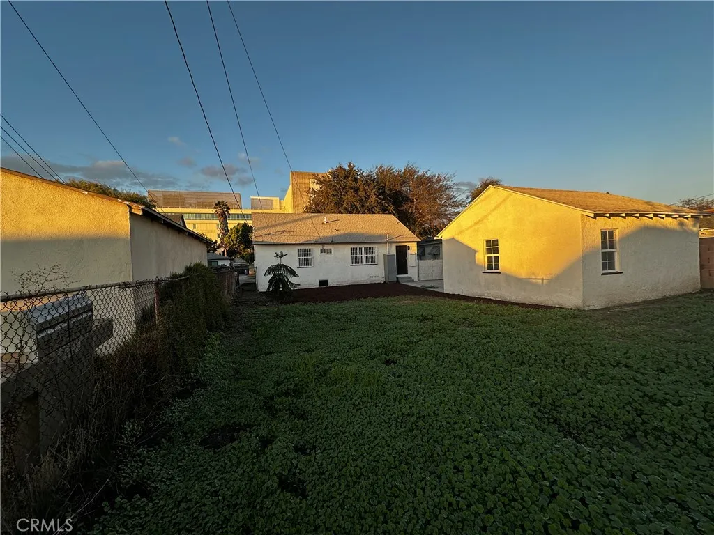 1726 E 122nd, Los Angeles, California 90059 home-pic-10