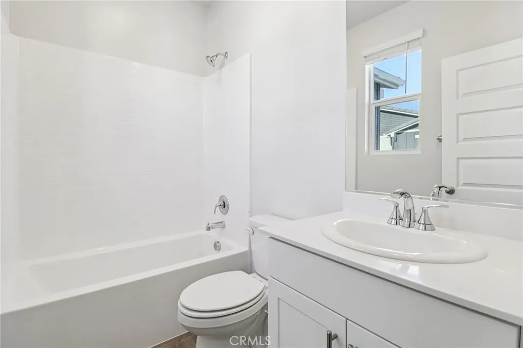 2204 Saltbush Drive, San Marcos, California 92069 home-pic-17