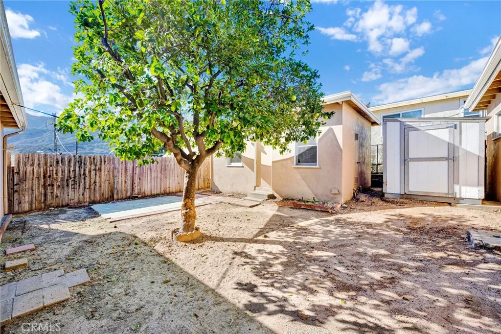 3740 4th, La Crescenta, California 91214 home-pic-12