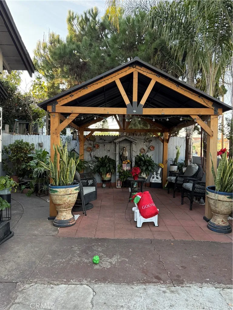 800 W 97th, Los Angeles, California 90044 home-pic-13