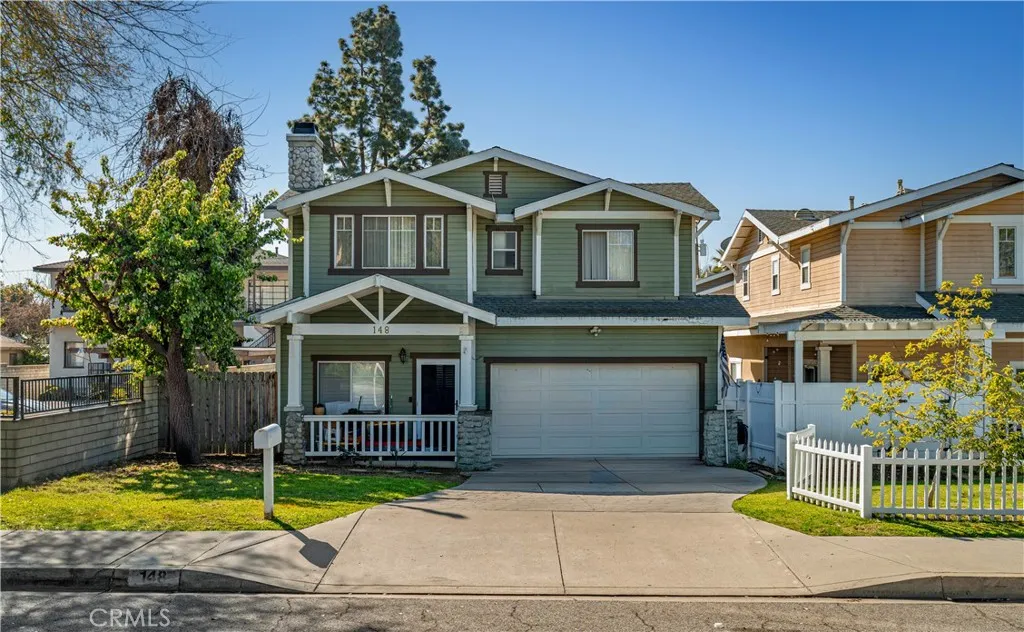 148 W Cherry Ave