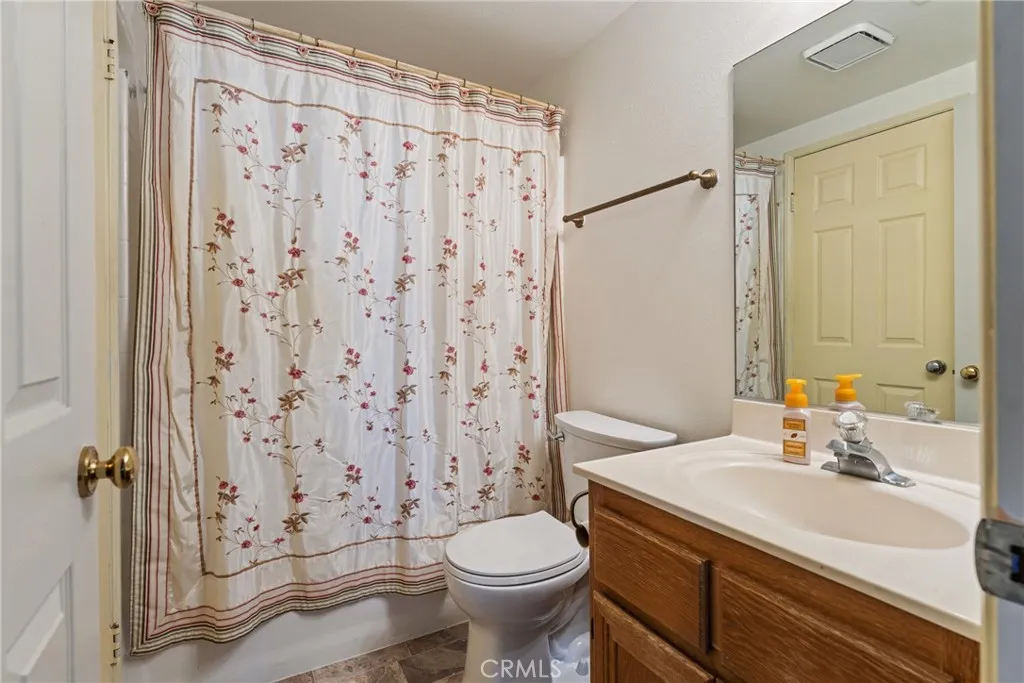 2323 Golden, Lancaster, California 93536 home-pic-12