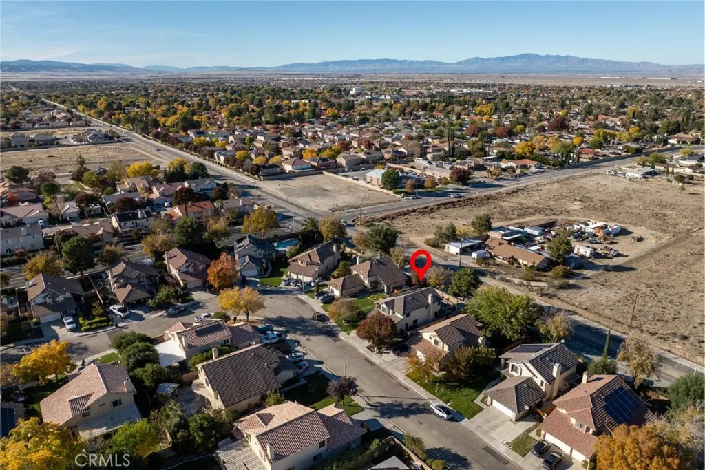 2323 Golden, Lancaster, California 93536 home-pic-26